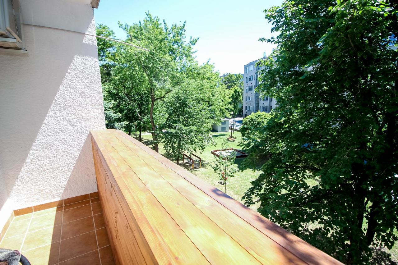 Апартаменты Helios Apartman Сегед Экстерьер фото